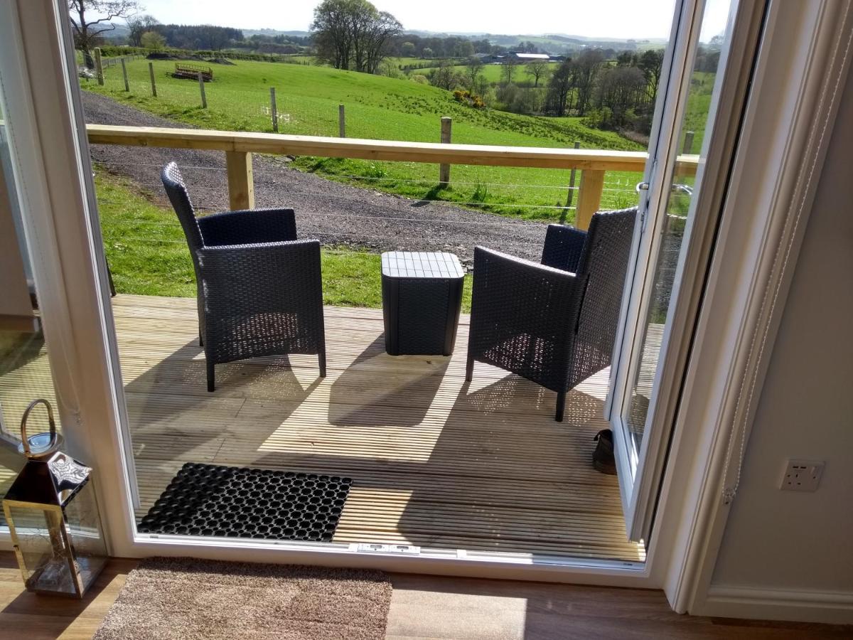 Cleeves Cabins Arran Luxury Lodge With Hot Tub Dalry  エクステリア 写真